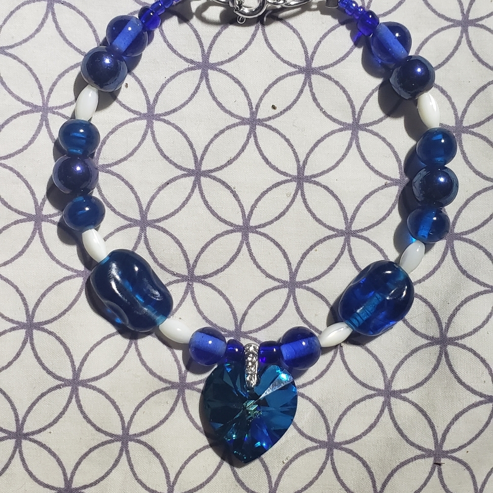 Hamdmade semi precious stone bracelet